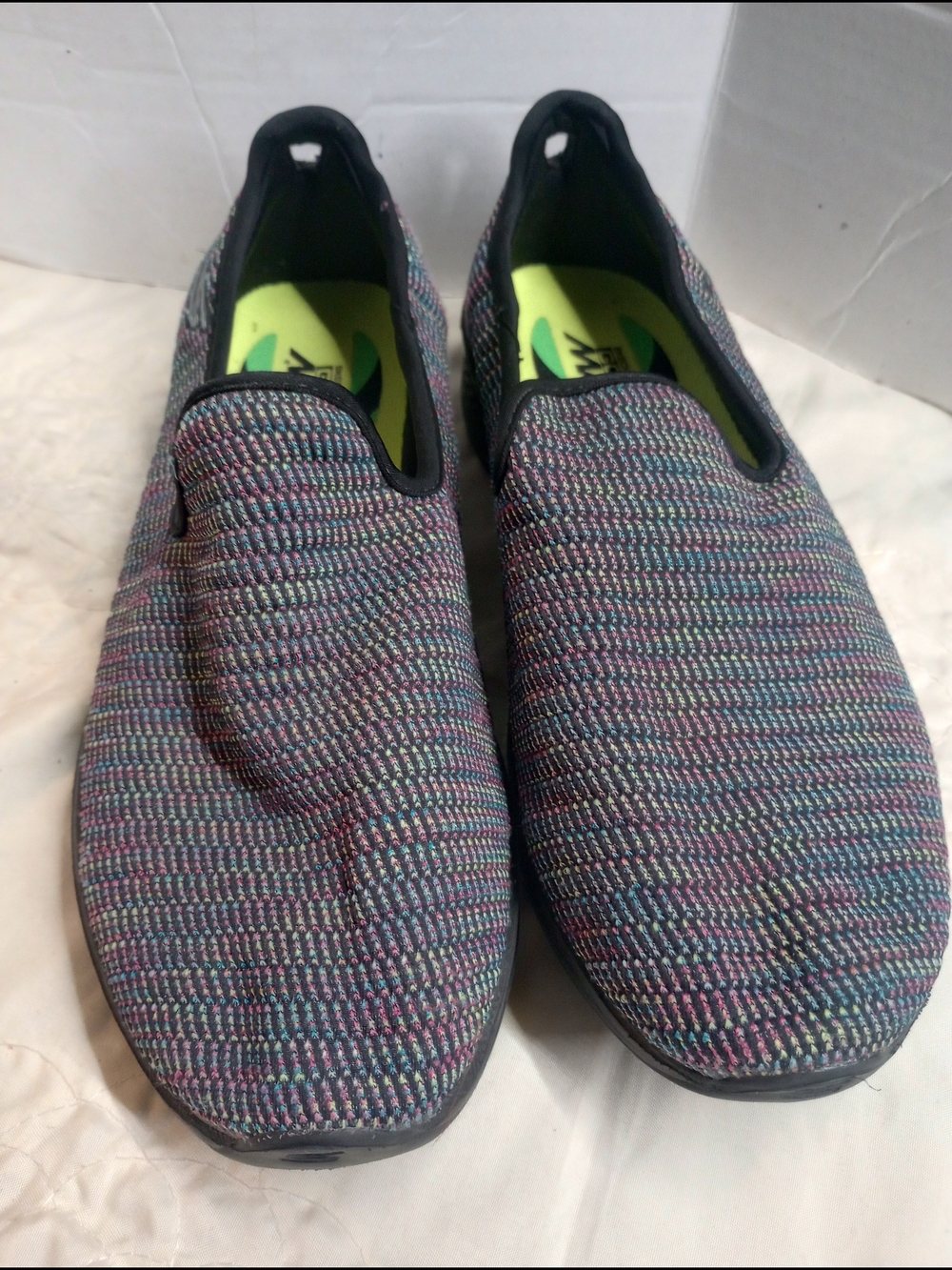 Skechers Women's Multicolor Knit Slip-On Sneakers Size 8